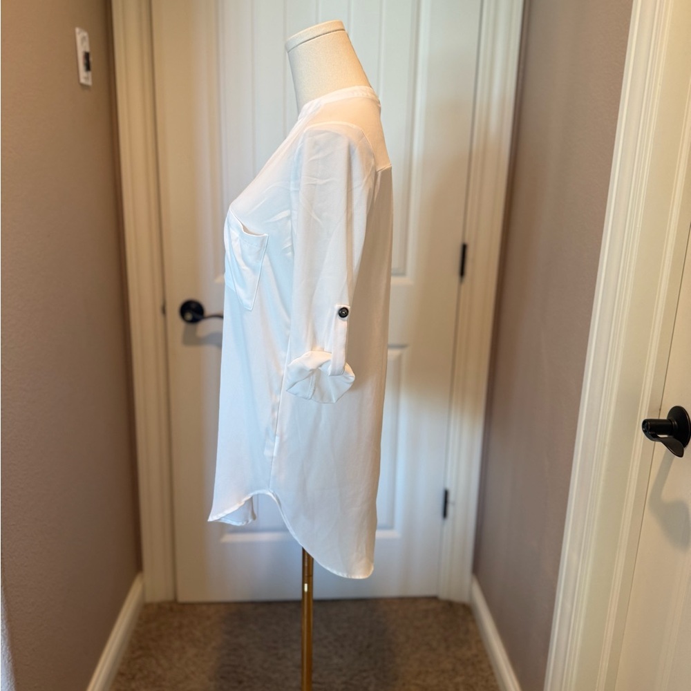 Lush White Collared Blouse - Picture 2 of 4
